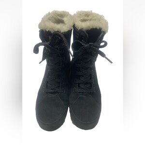 Merrell Sz 8 Black Suede Faux Fur Lined Winter Boots Lace Up 200 gram insulation